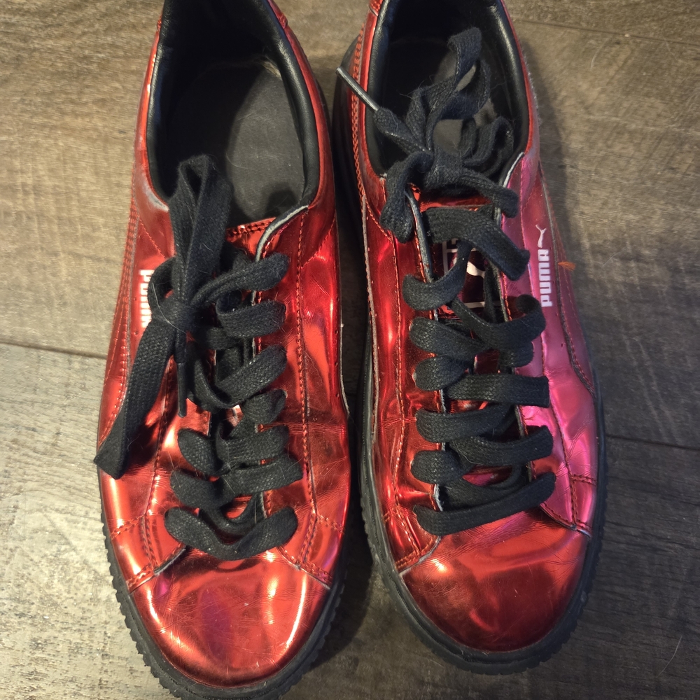 Puma Metallic Red Low-Top Sneakers